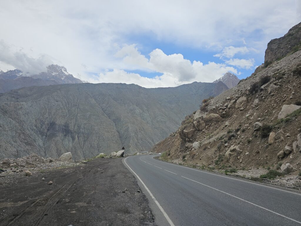 tajikistan dushanbe to iskanderkul