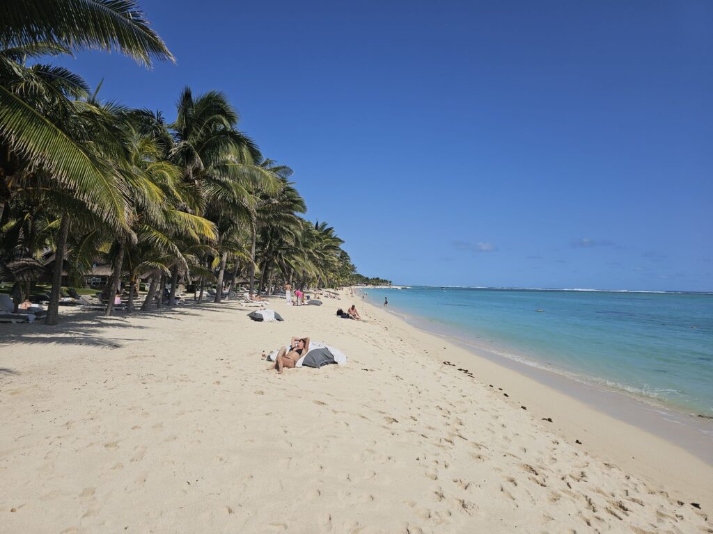 le morne beach mauritius