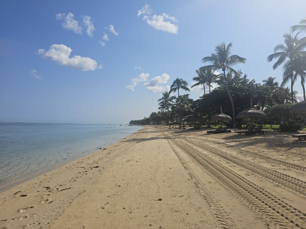 flic en flac beach mauritius