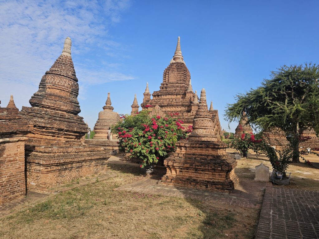 bagan pagodas